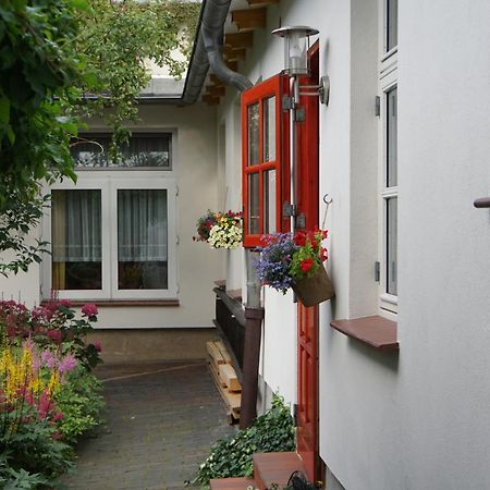 Ferienwohnung Hofidyll - Warnemuende Rostock Zewnętrze zdjęcie